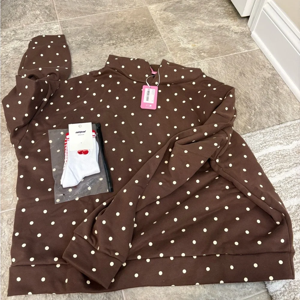 NWT Edikted Brown hoodie with cream Polka Dots Large - Picture 2 of 5
